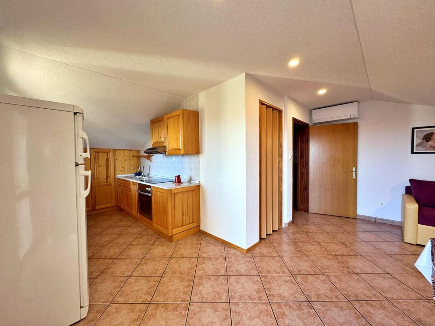 Apartments Pavle Malinska Εξωτερικό φωτογραφία