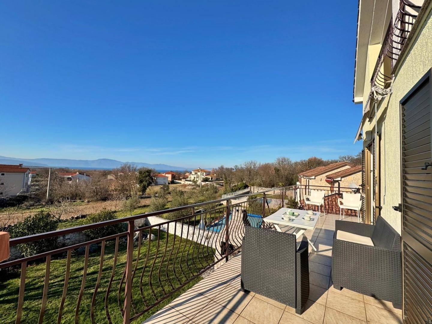 Apartments Pavle Malinska Εξωτερικό φωτογραφία