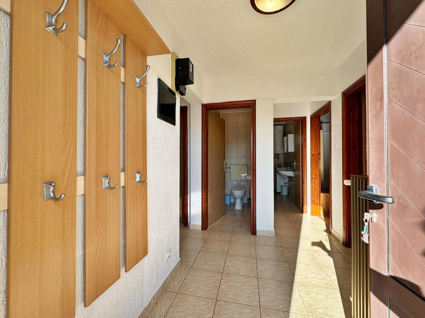 Apartments Pavle Malinska Εξωτερικό φωτογραφία