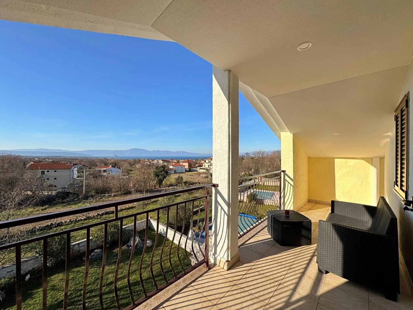 Apartments Pavle Malinska Εξωτερικό φωτογραφία