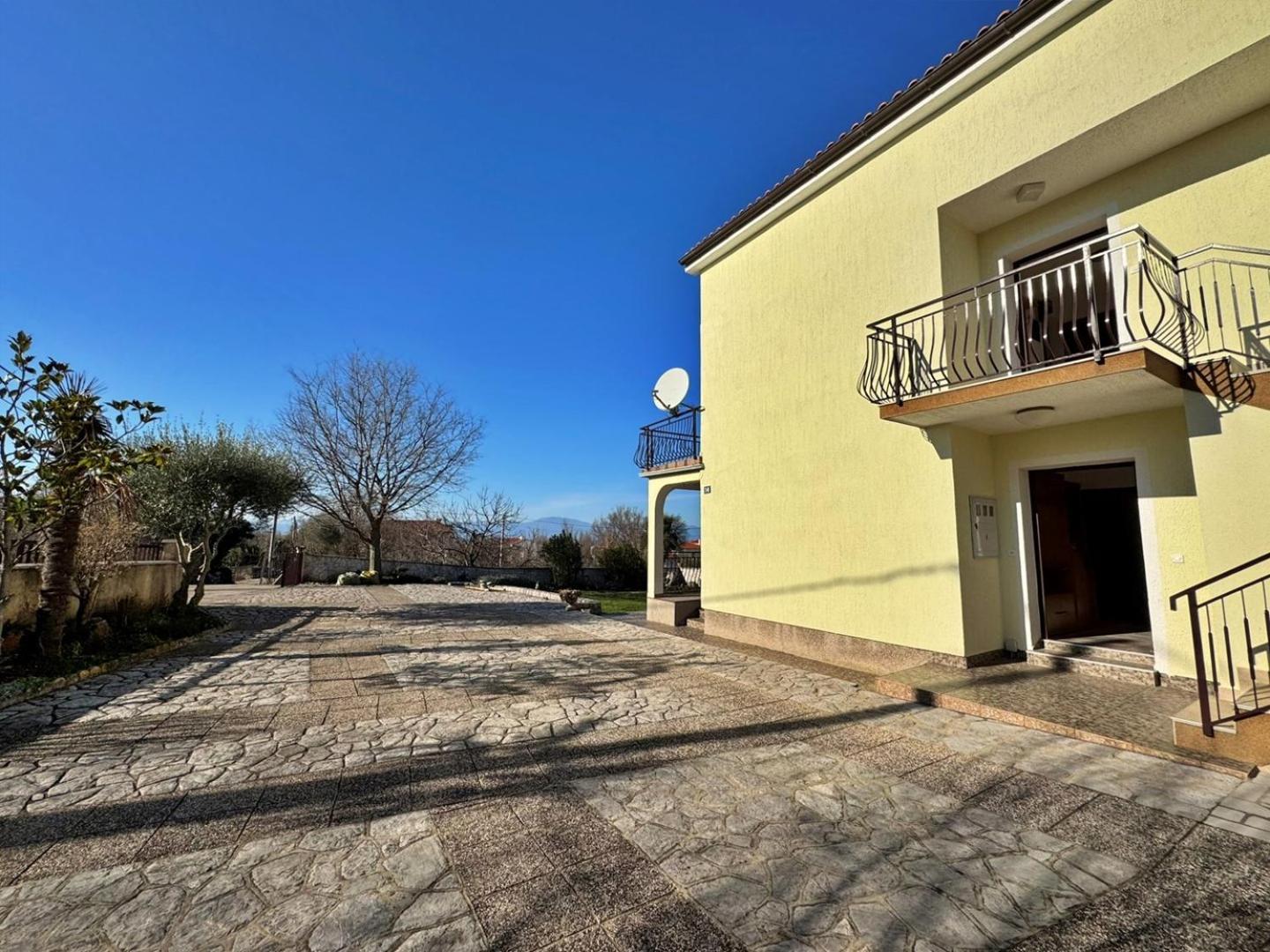 Apartments Pavle Malinska Εξωτερικό φωτογραφία